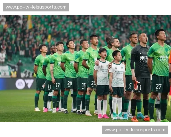 巅峰对决,史诗之战:2014广州恒大与北京国安的绿茵传奇